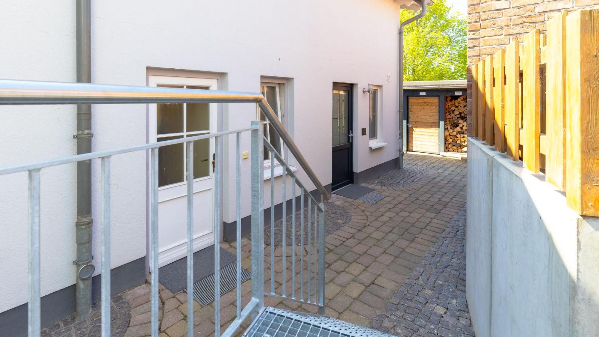 Haus Seeblick Mit 9 Wohnungen Alt Reddevitz Exterior foto